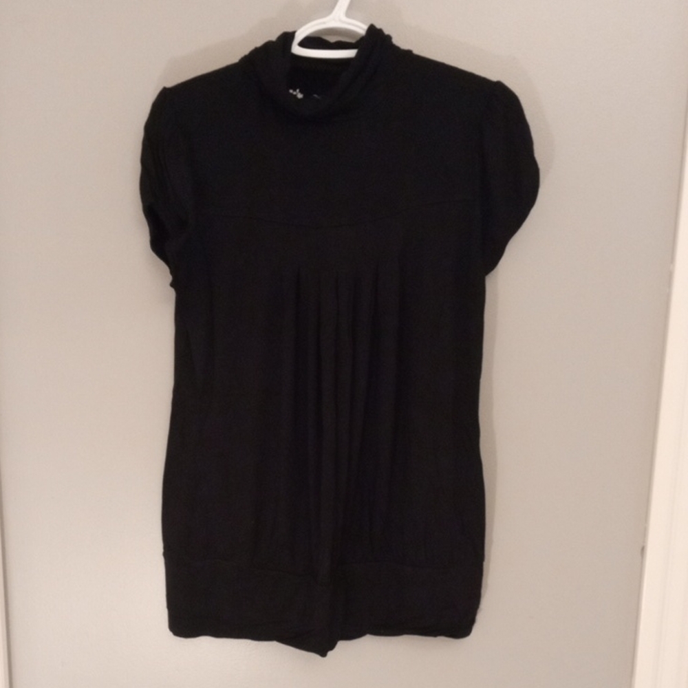 Velvet Black Short Sleeve Blouse